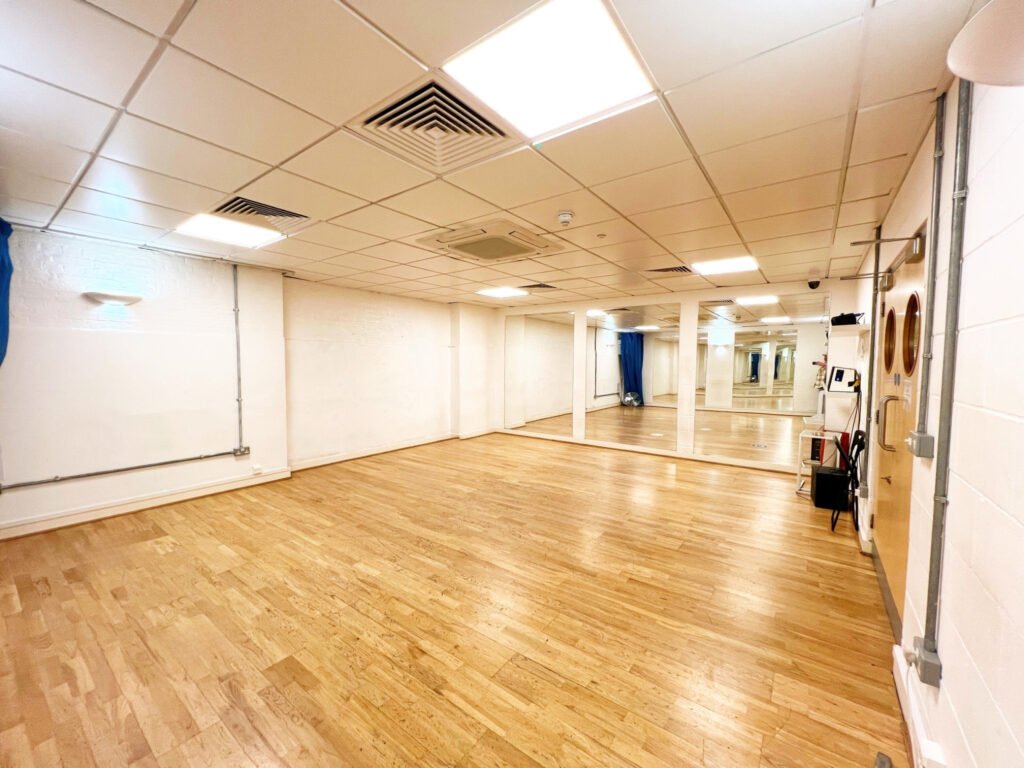 studio 3 unit 3 2560px